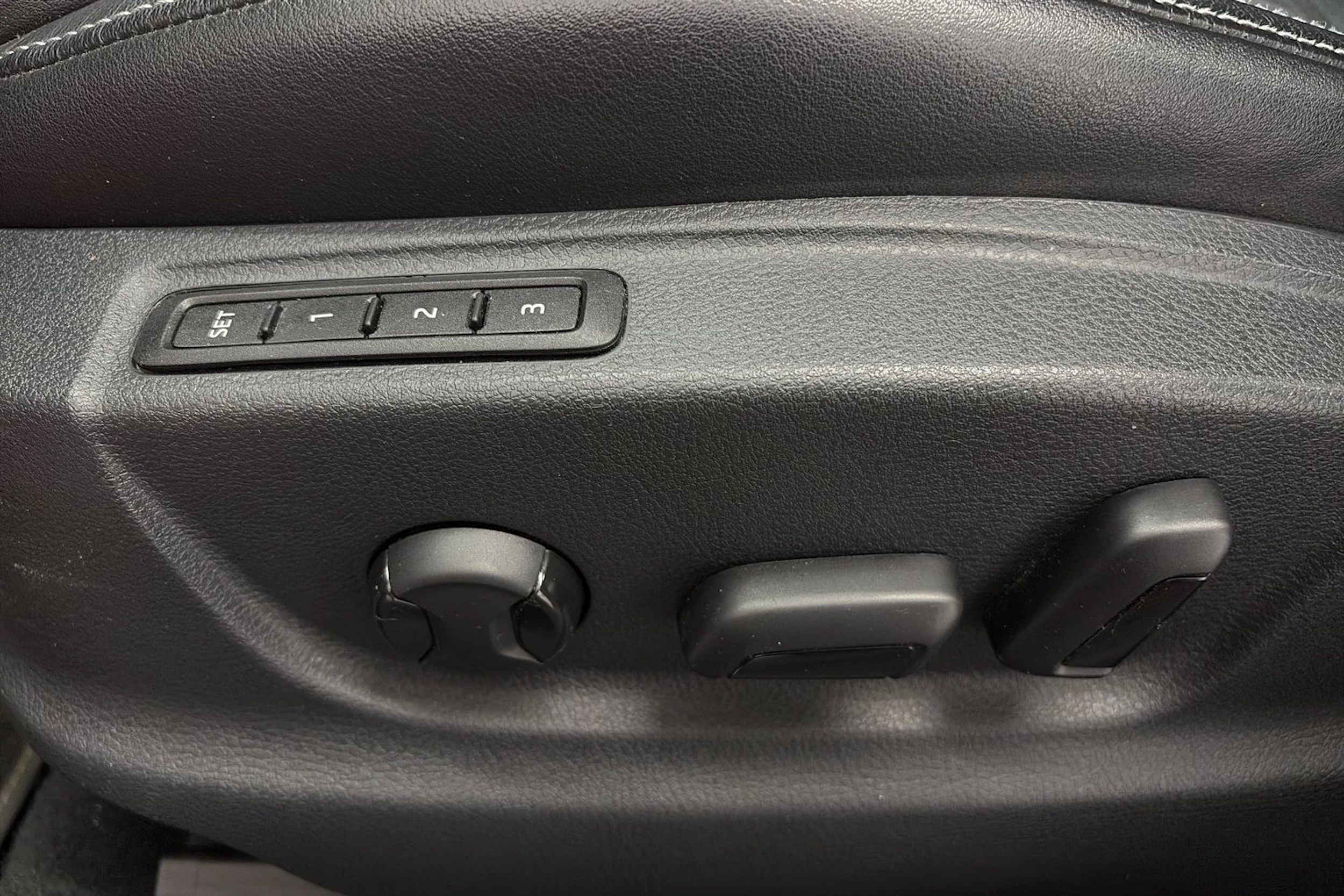 Punainen Skoda OCTAVIA 2018 kuva 14.