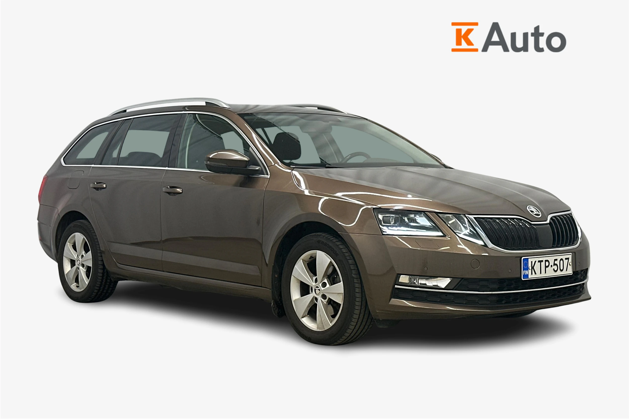 ruskea (beige) Skoda Octavia 2019 kuva 1.