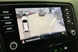 musta Skoda Octavia 2018 kuva 21.