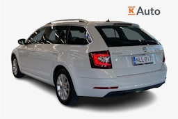 valkoinen Skoda Octavia 2018 kuva 2.