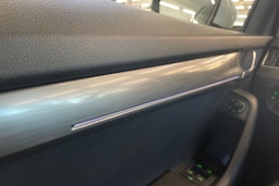 valkoinen Skoda Octavia 2018 kuva 22.