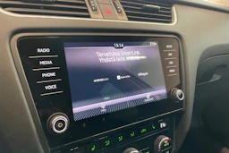 ruskea (beige) Skoda Octavia 2018 kuva 20.