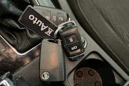 ruskea (beige) Skoda Octavia 2018 kuva 23.