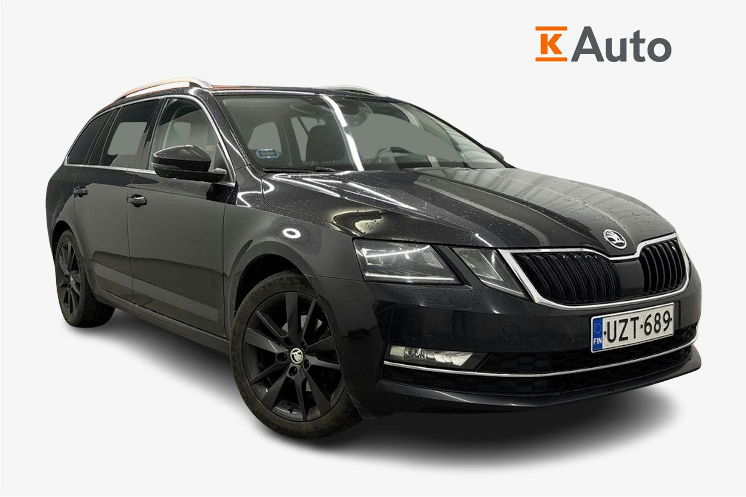 musta Skoda Octavia 2018 kuva 1.