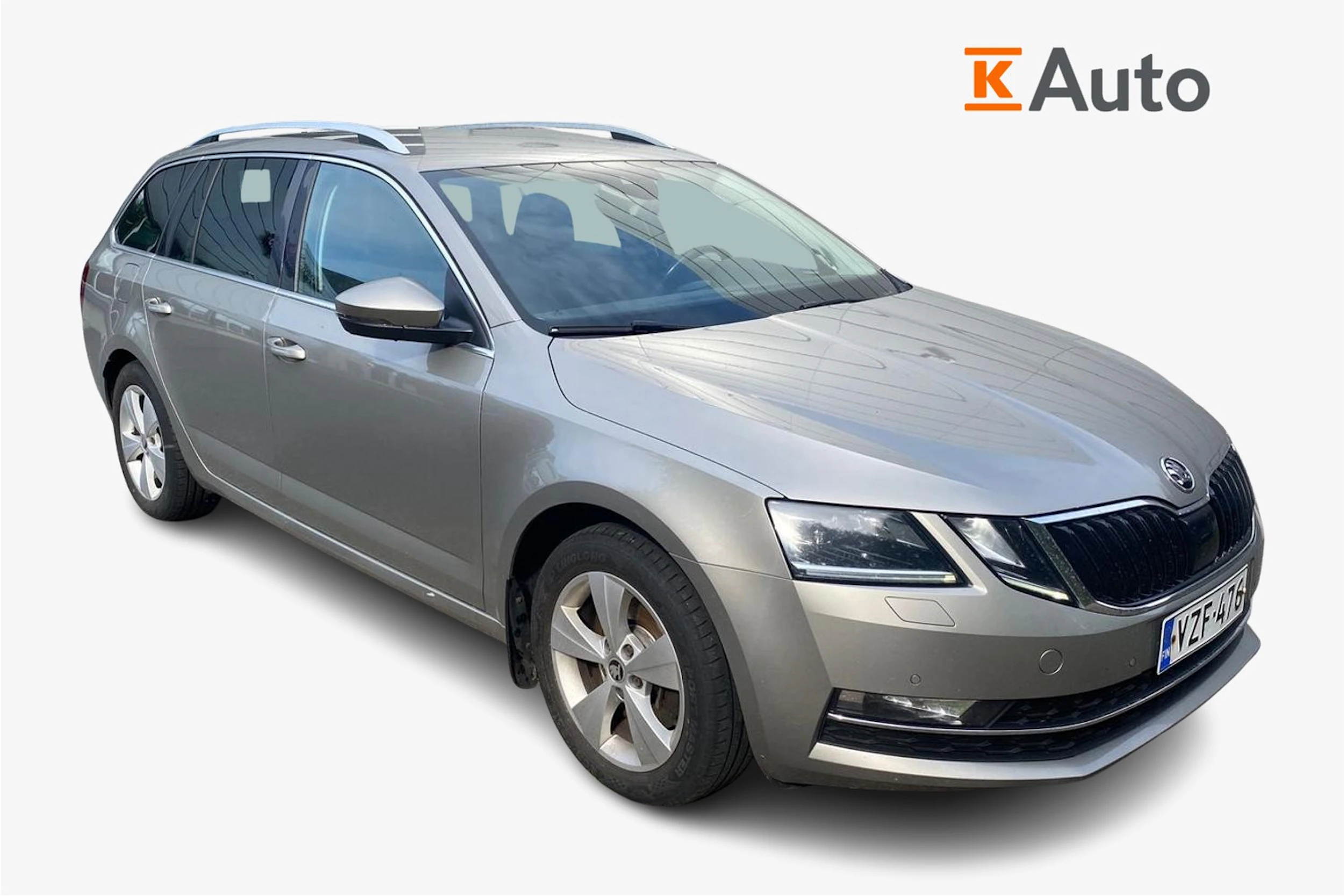 Ruskea (beige) Skoda OCTAVIA 2018 kuva 1.