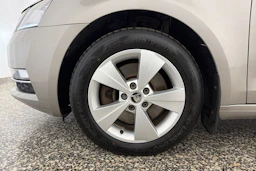Ruskea (beige) Skoda OCTAVIA 2018 kuva 10.