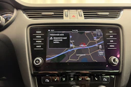 Ruskea (beige) Skoda OCTAVIA 2018 kuva 19.