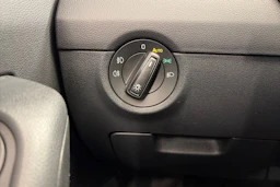 Ruskea (beige) Skoda OCTAVIA 2018 kuva 26.