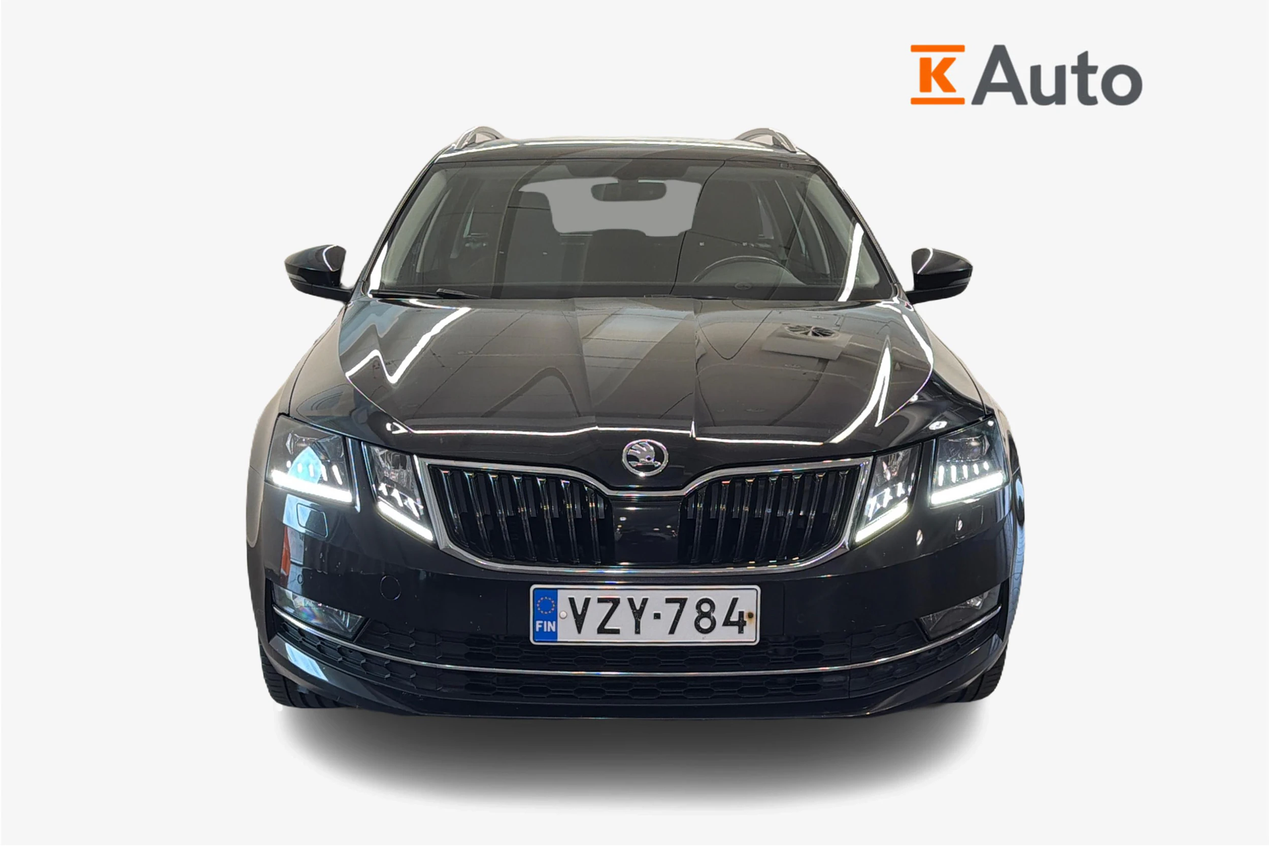 musta Skoda Octavia 2018 kuva 4.