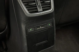 musta Skoda Octavia 2018 kuva 14.