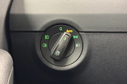 musta Skoda Octavia 2018 kuva 19.