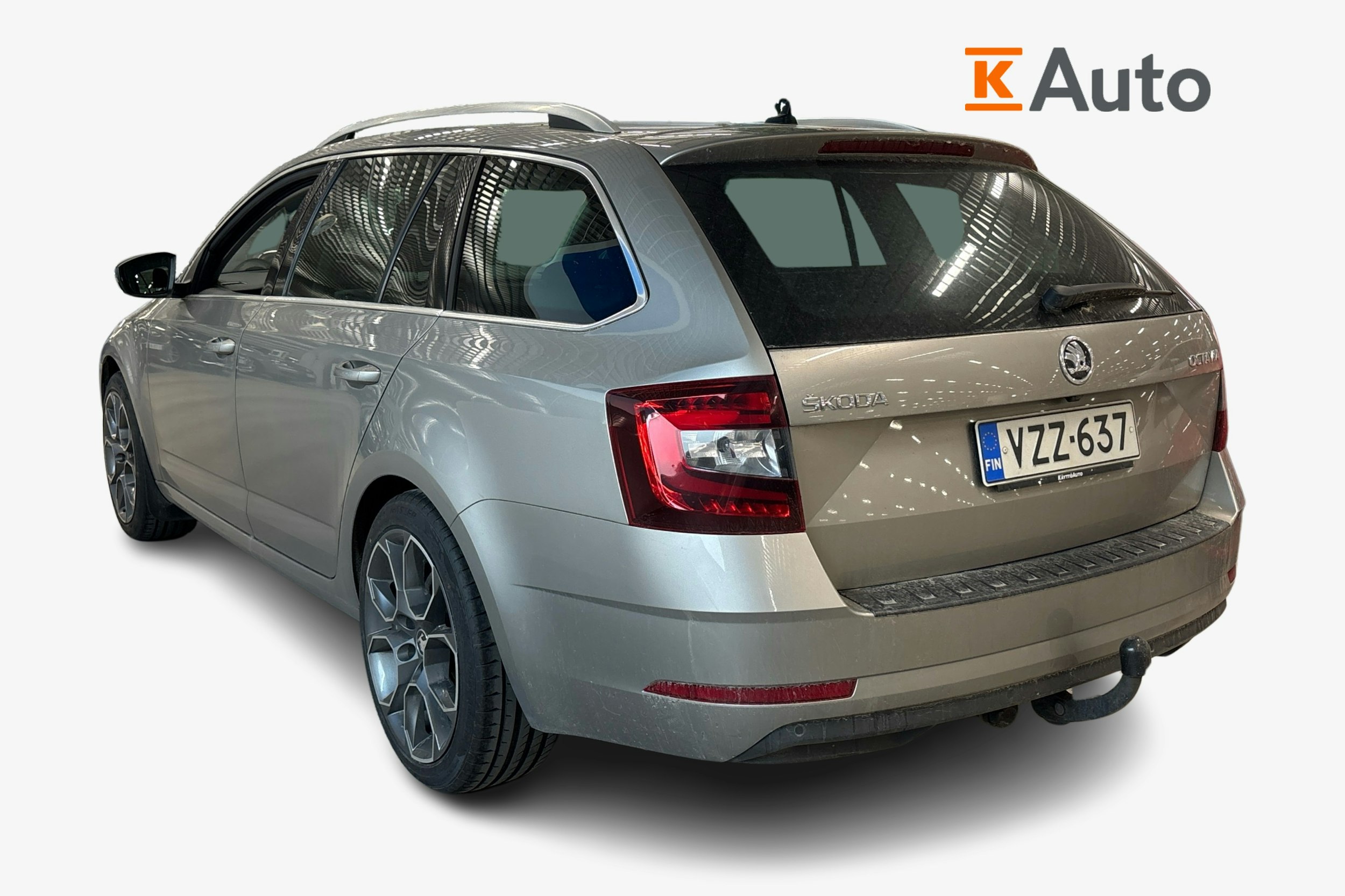 ruskea (beige) Skoda Octavia 2018 kuva 2.