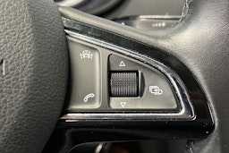 musta Skoda Octavia 2018 kuva 25.