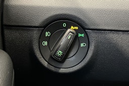 musta Skoda Octavia 2018 kuva 26.