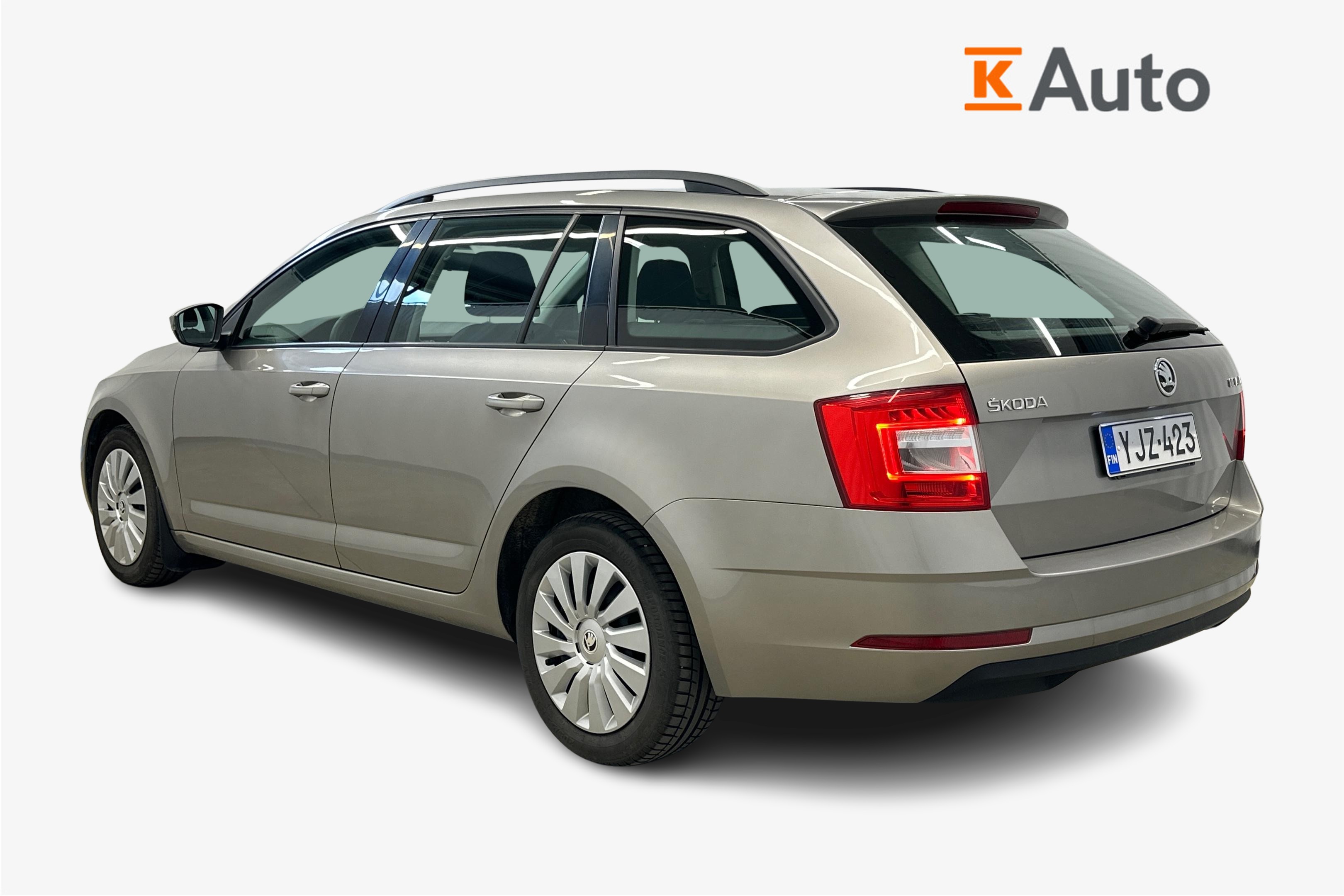 Skoda Octavia Combi 1,0 TSI Active 2018, kuva 2/19