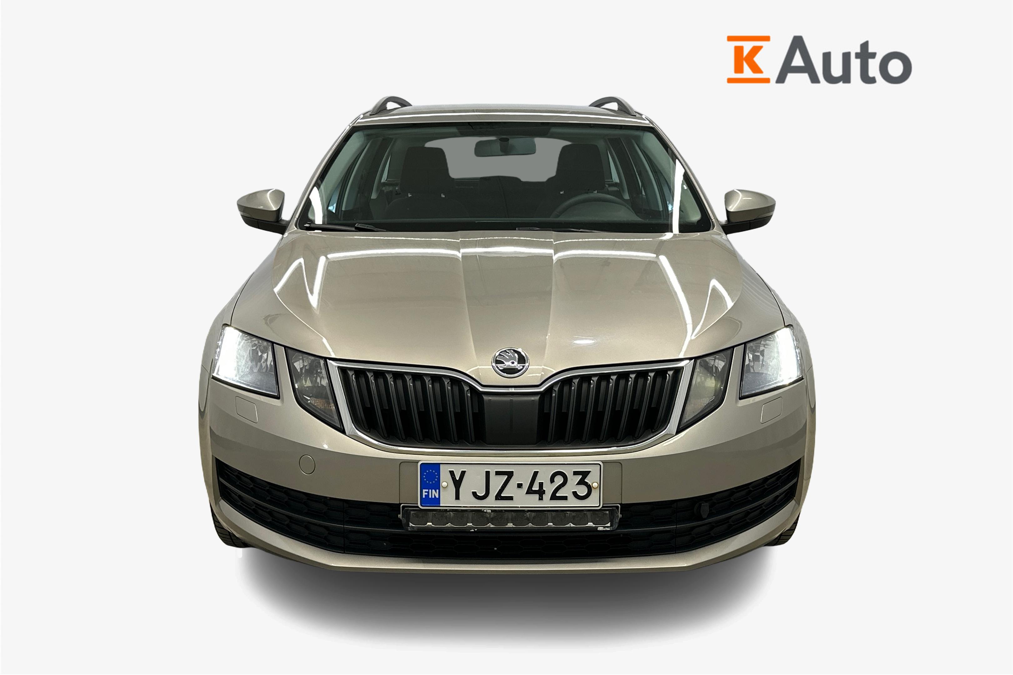 Skoda Octavia Combi 1,0 TSI Active 2018, kuva 4/19
