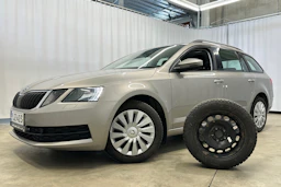 ruskea (beige) Skoda Octavia 2018 kuva 19.