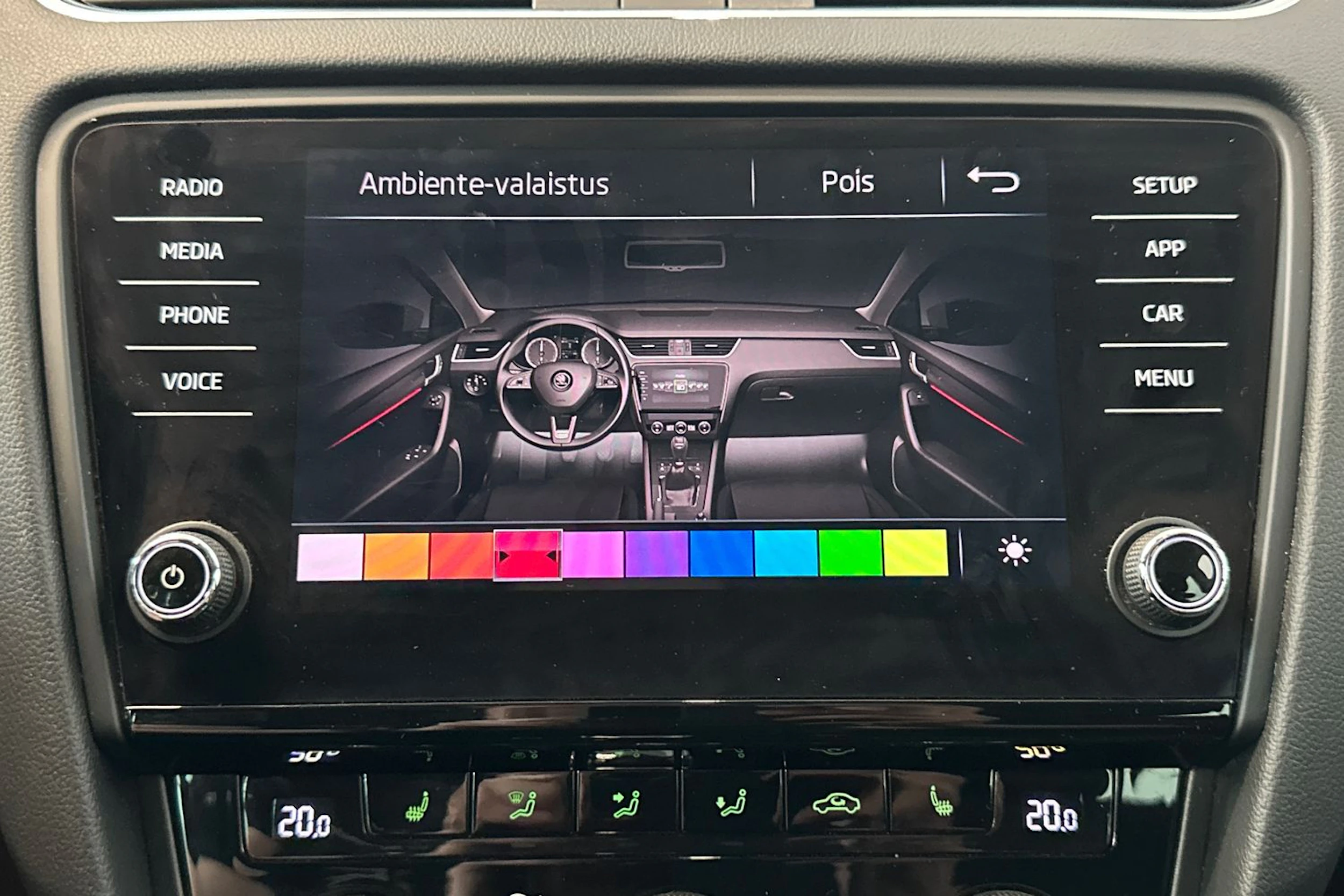 ruskea (beige) Skoda Octavia 2018 kuva 30.