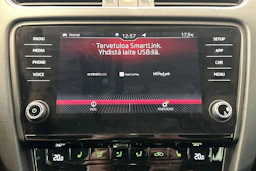 ruskea (beige) Skoda Octavia 2018 kuva 32.