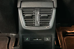ruskea (beige) Skoda Octavia 2018 kuva 35.