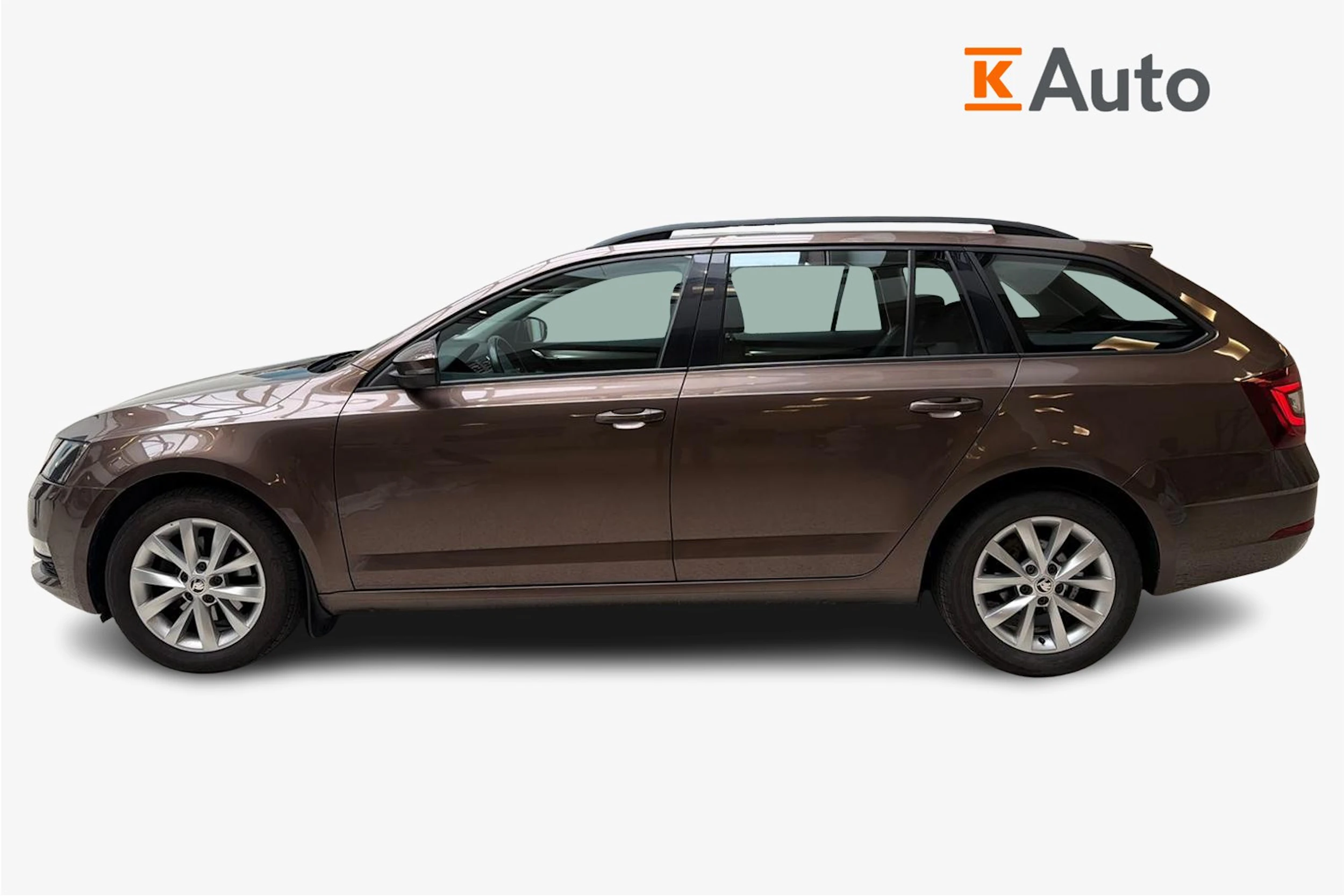 ruskea (beige) Skoda Octavia 2018 kuva 5.