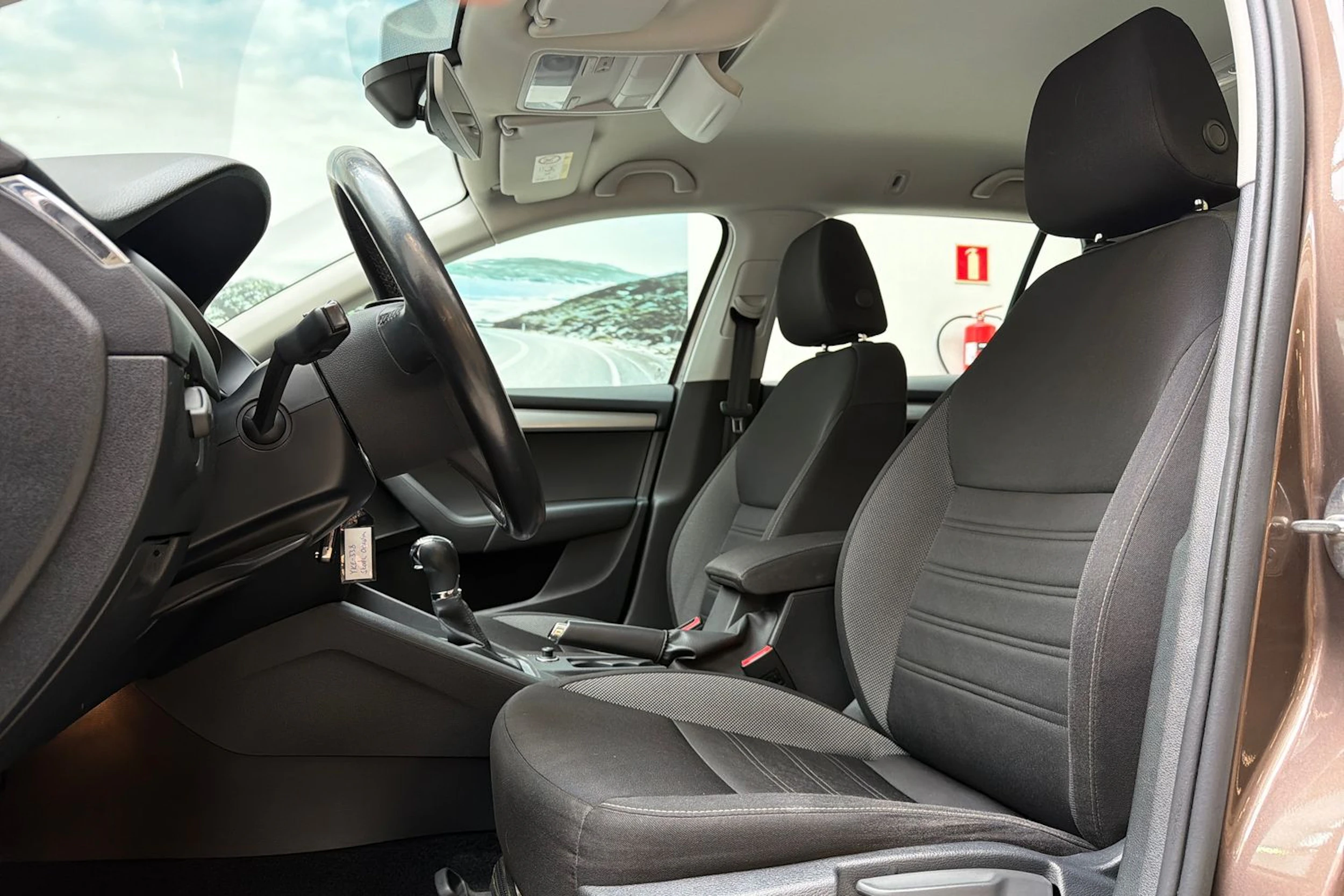 ruskea (beige) Skoda Octavia 2018 kuva 11.
