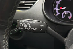 ruskea (beige) Skoda Octavia 2018 kuva 15.