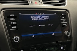 sininen Skoda Octavia 2018 kuva 23.