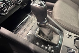 Ruskea (beige) Skoda OCTAVIA 2018 kuva 23.