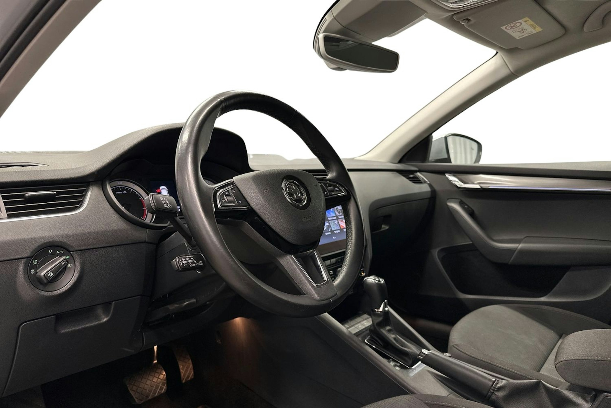 hopea Skoda Octavia 2018 kuva 6.