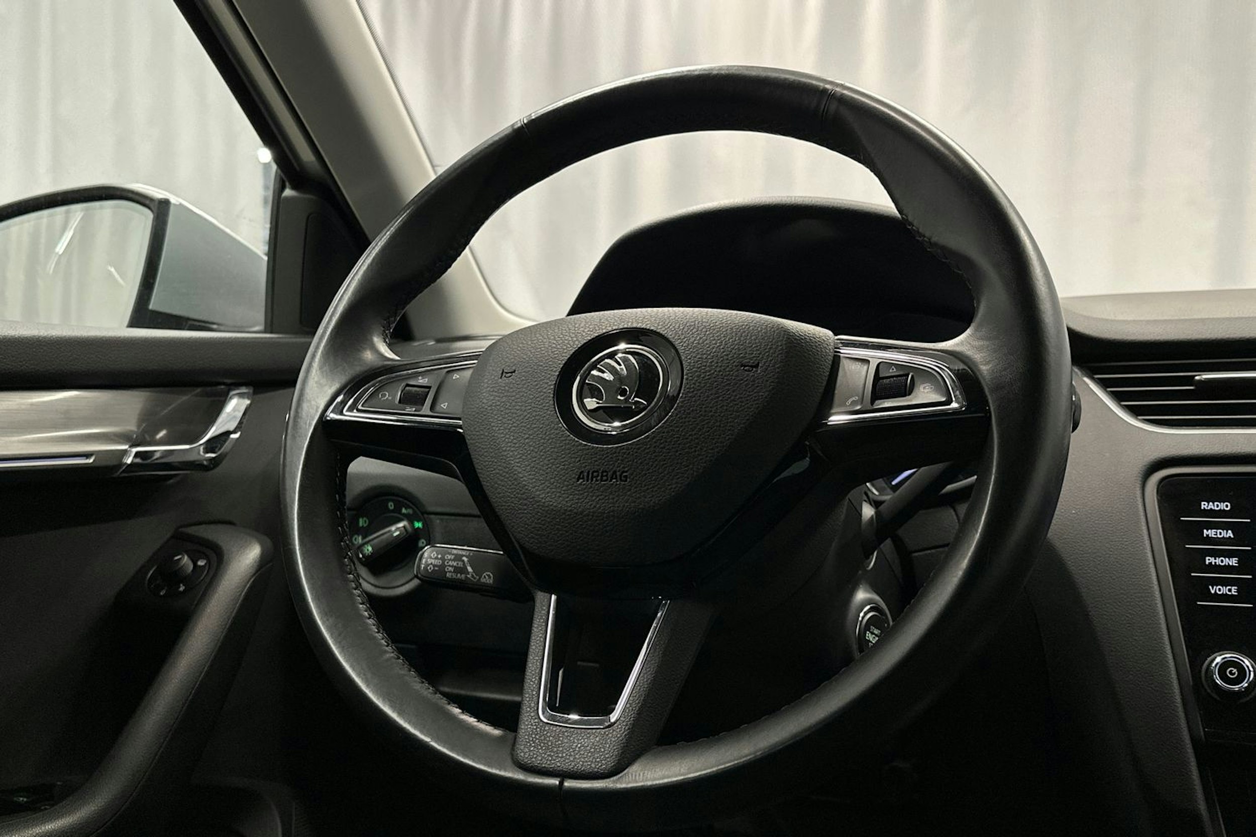 hopea Skoda Octavia 2018 kuva 13.
