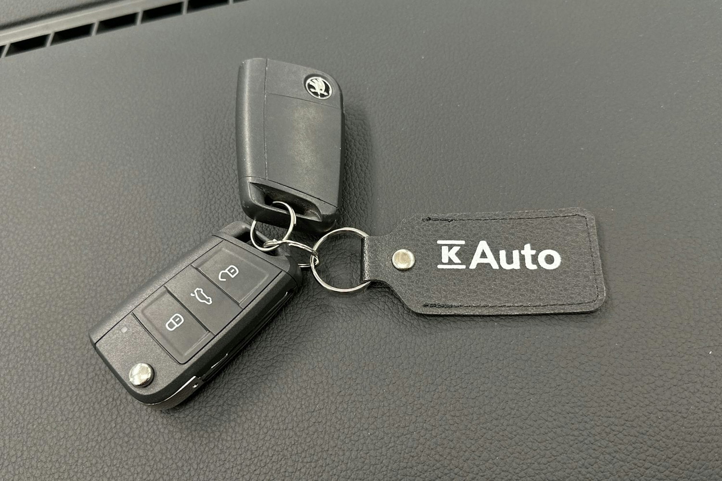 hopea Skoda Octavia 2018 kuva 28.