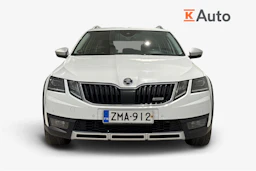 valkoinen Skoda Octavia 2018 kuva 4.