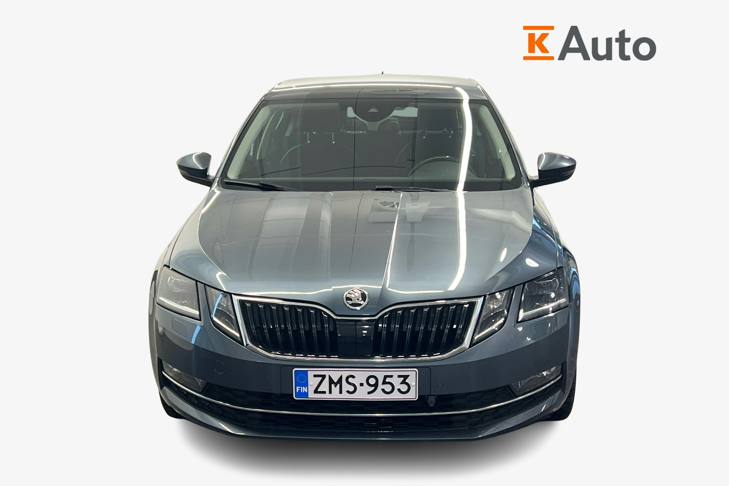 harmaa Skoda Octavia 2018 kuva 4.