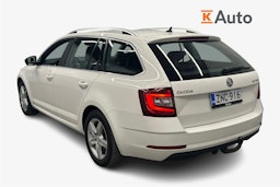 valkoinen Skoda Octavia 2018 kuva 2.
