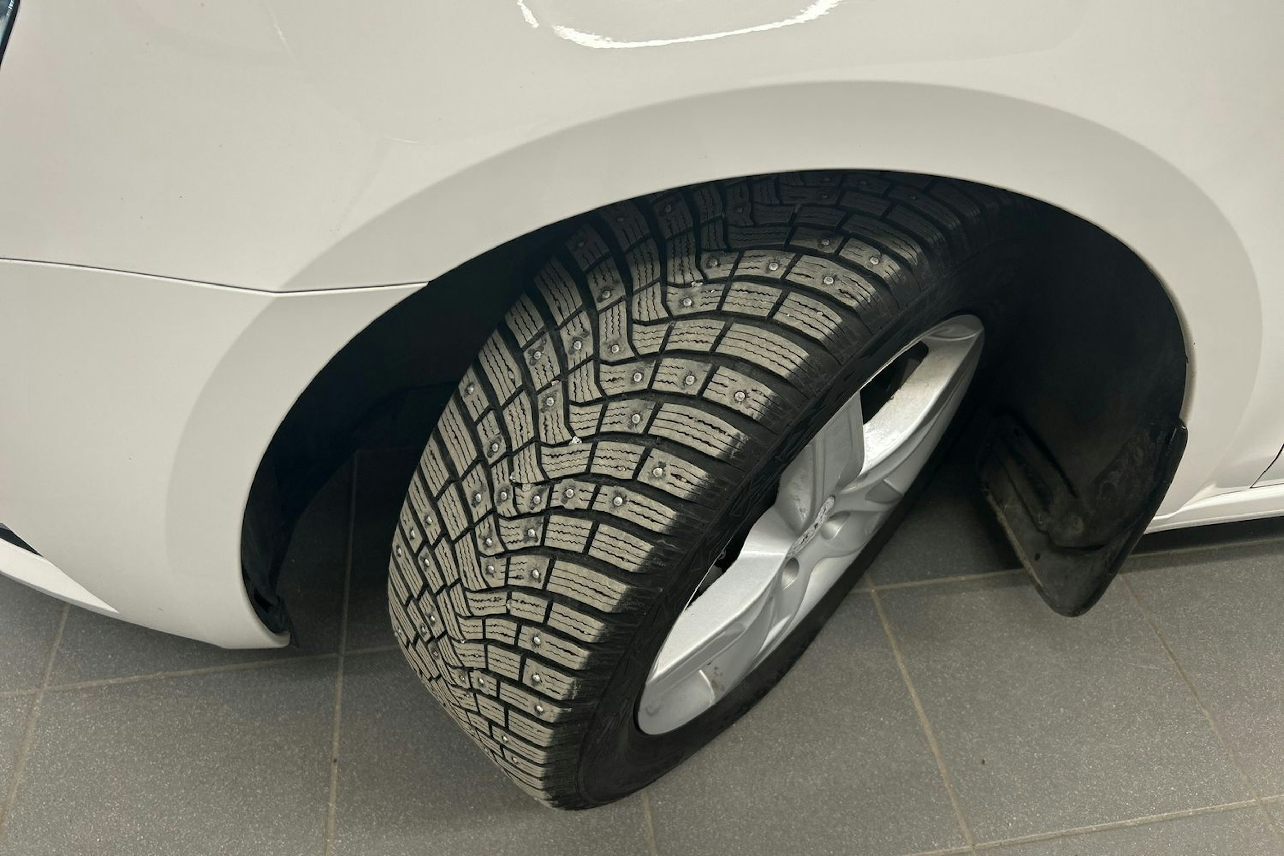 valkoinen Skoda Octavia 2018 kuva 13.