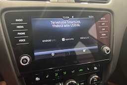 valkoinen Skoda Octavia 2018 kuva 23.