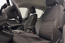 Valkoinen Skoda OCTAVIA 2019 kuva 9.