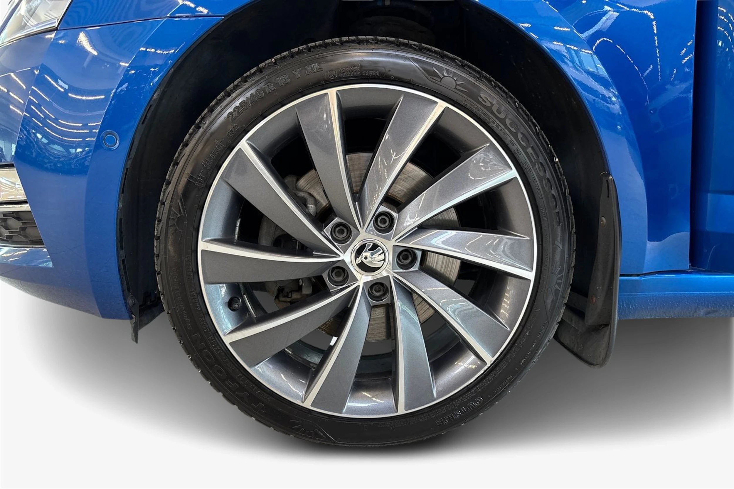 Sininen Skoda OCTAVIA 2019 kuva 9.