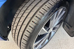 Sininen Skoda OCTAVIA 2019 kuva 10.