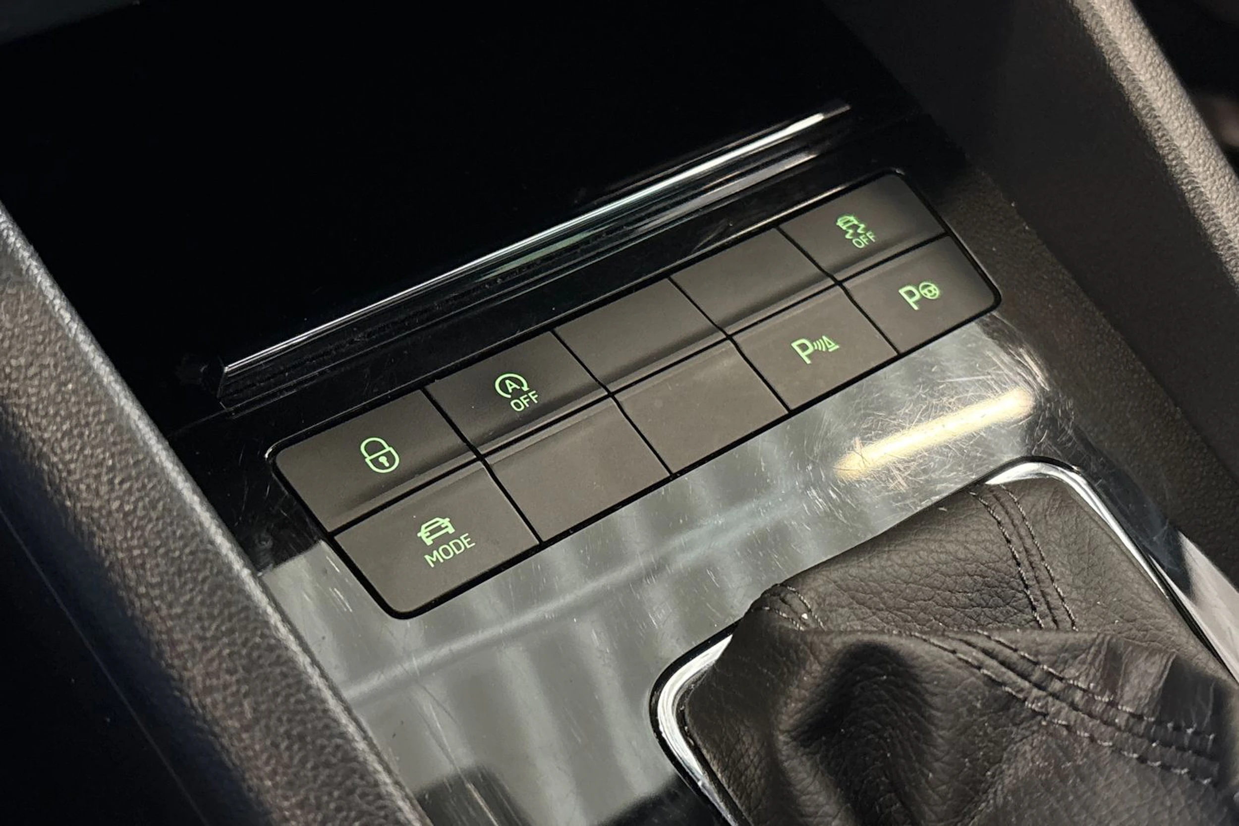 Sininen Skoda OCTAVIA 2019 kuva 18.