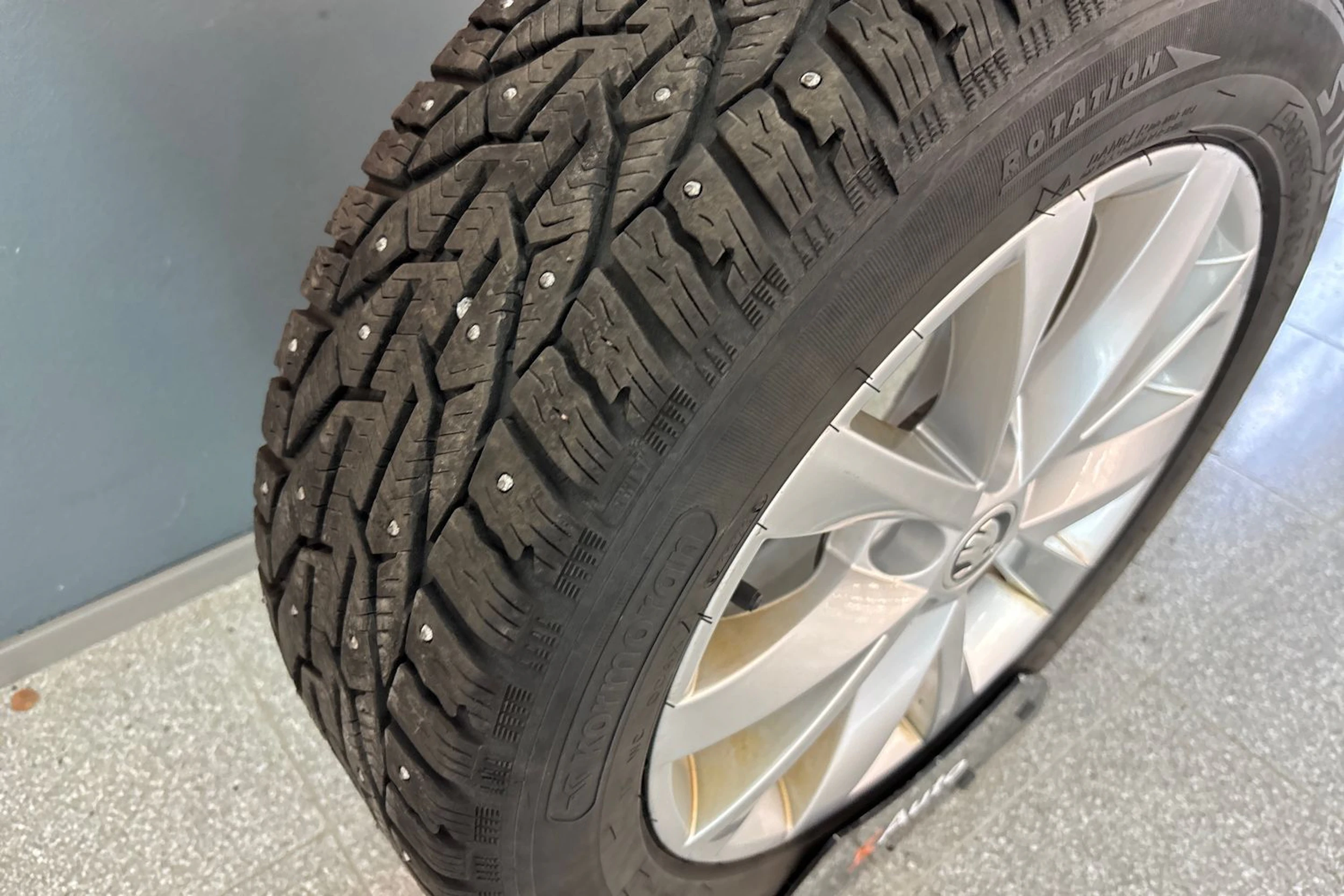 Sininen Skoda OCTAVIA 2019 kuva 22.
