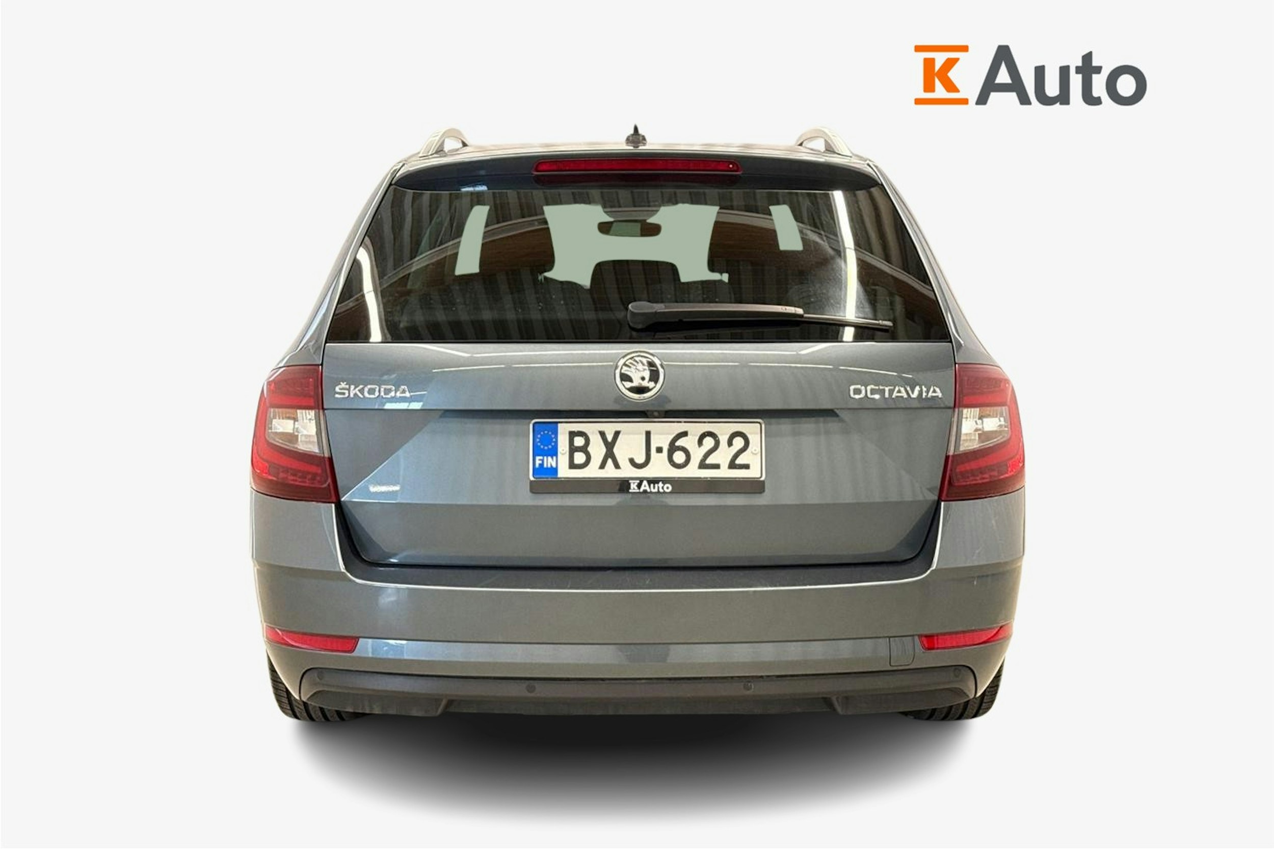 harmaa Skoda Octavia 2019 kuva 3.