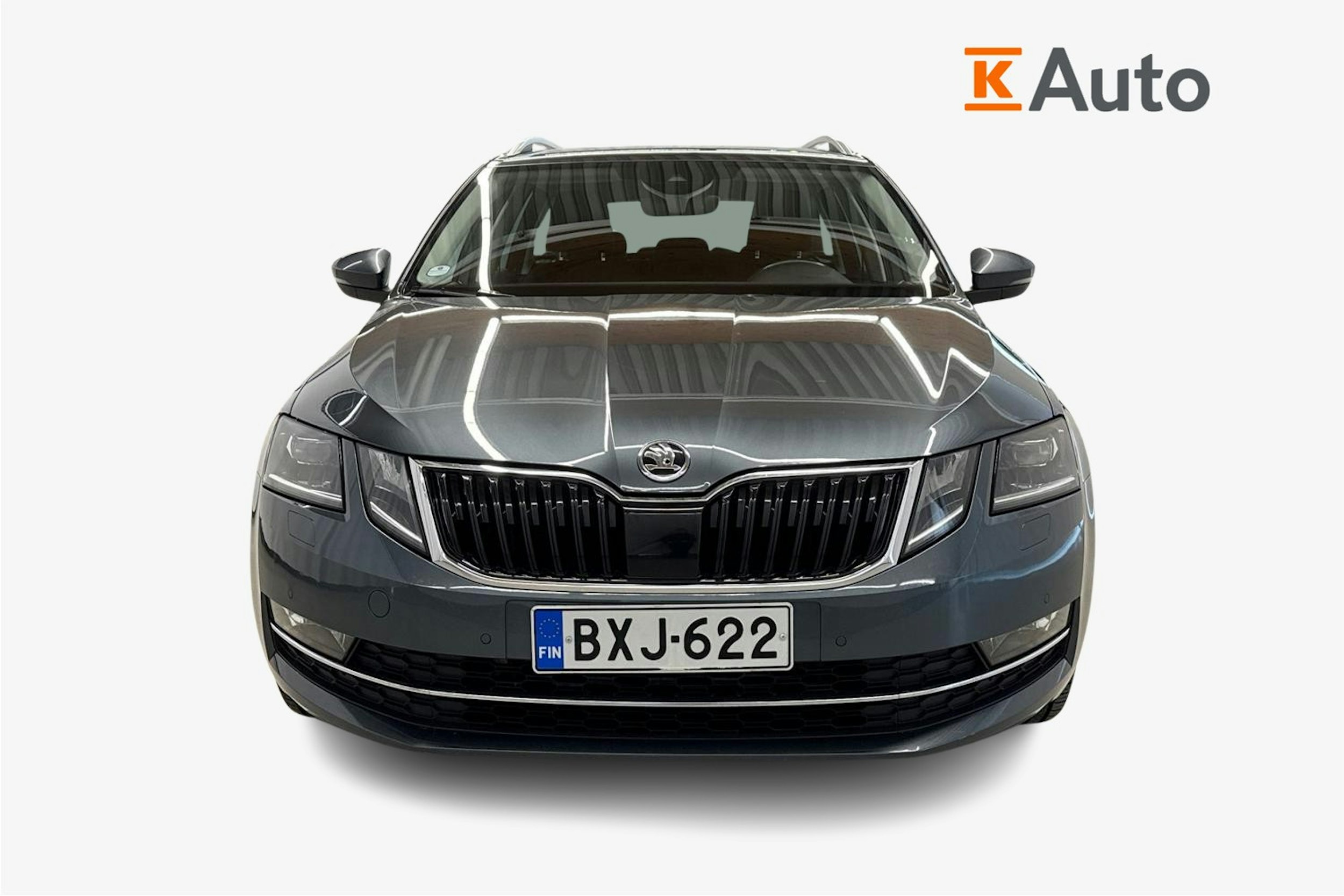 harmaa Skoda Octavia 2019 kuva 5.