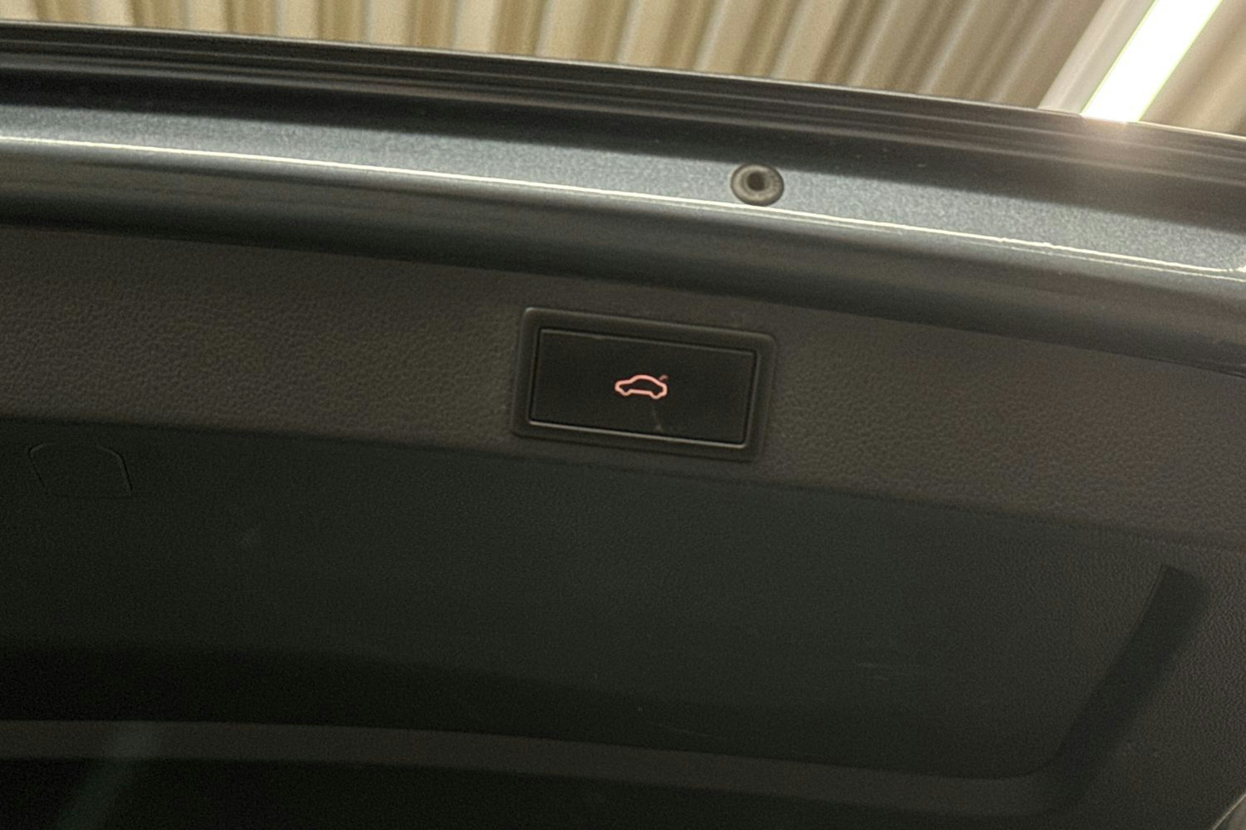 harmaa Skoda Octavia 2019 kuva 21.