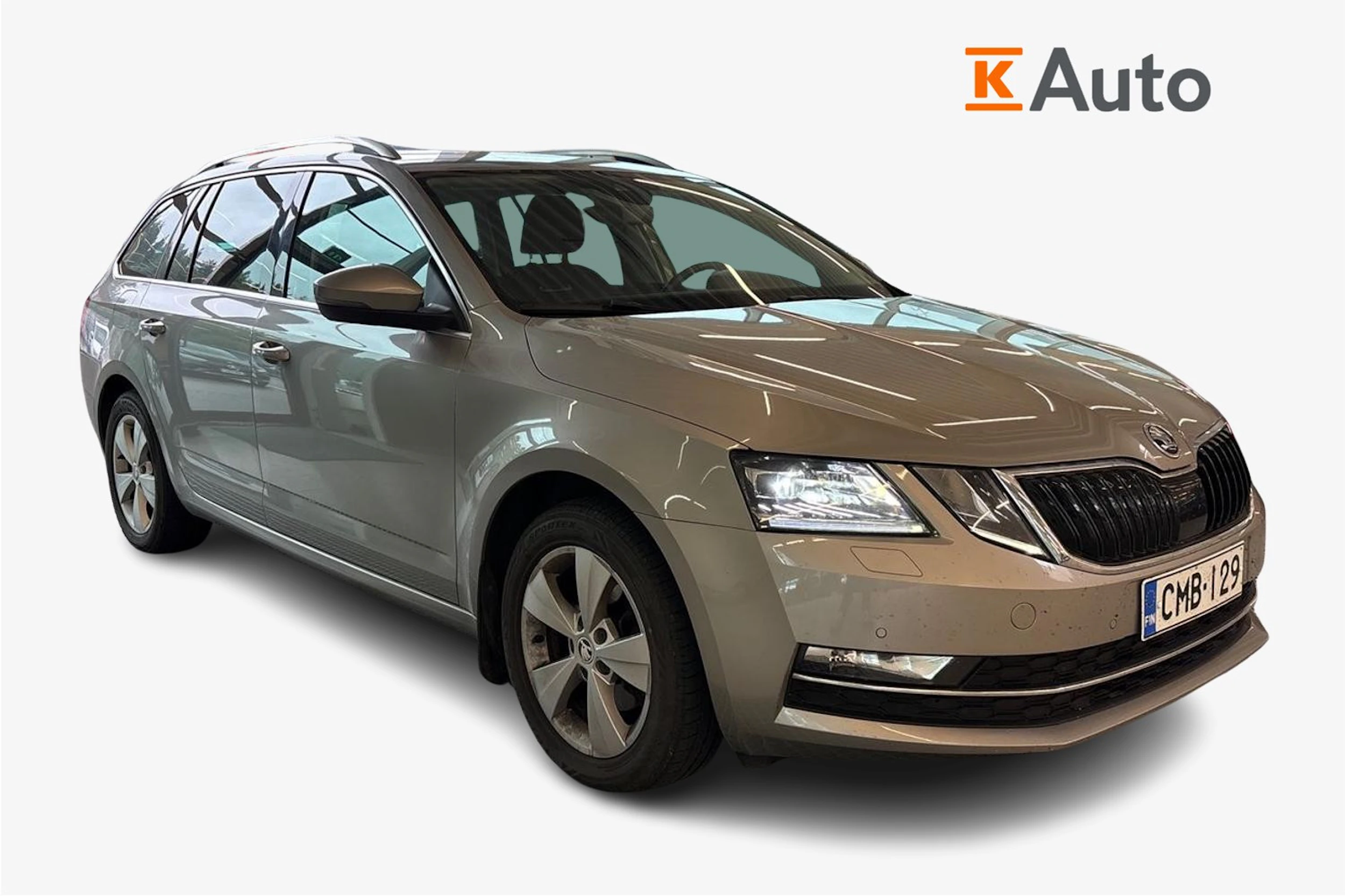 Ruskea (beige) Skoda OCTAVIA 2019 kuva 1.