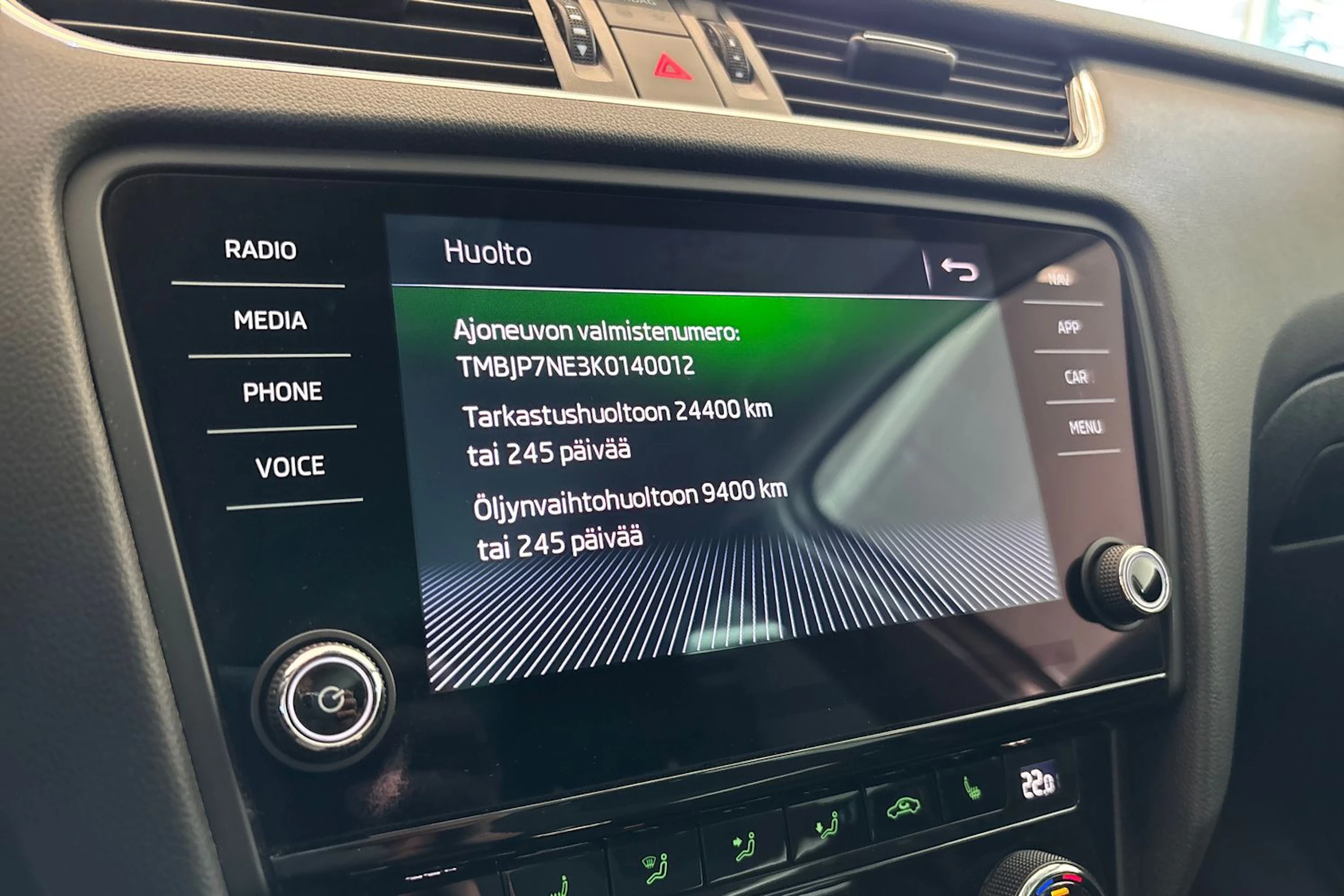Ruskea (beige) Skoda OCTAVIA 2019 kuva 20.