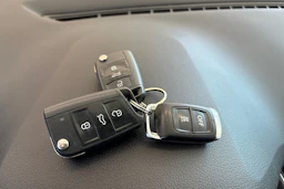Ruskea (beige) Skoda OCTAVIA 2019 kuva 22.