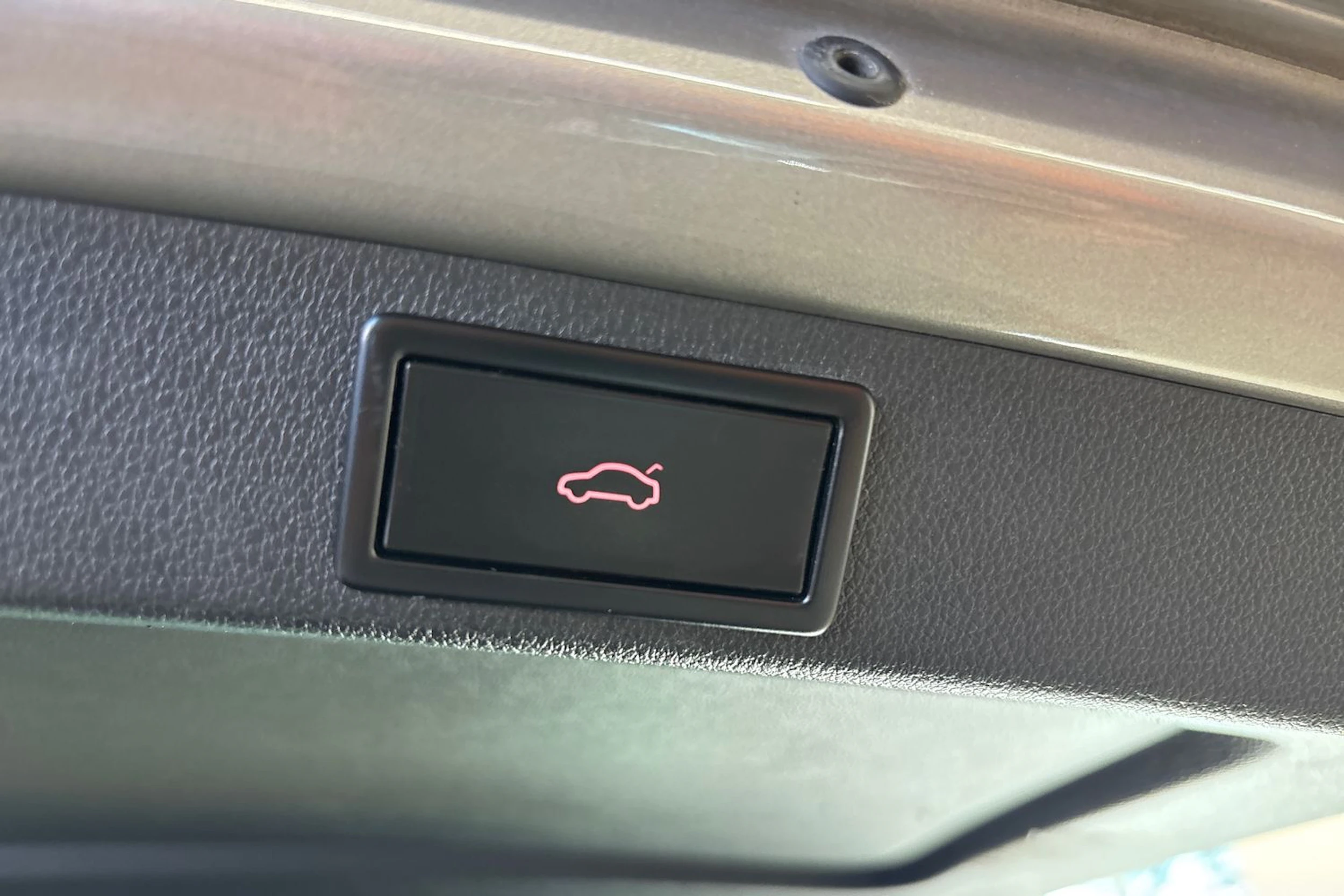 Ruskea (beige) Skoda OCTAVIA 2019 kuva 25.