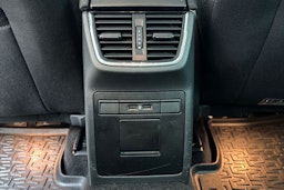 harmaa Skoda Octavia 2019 kuva 17.